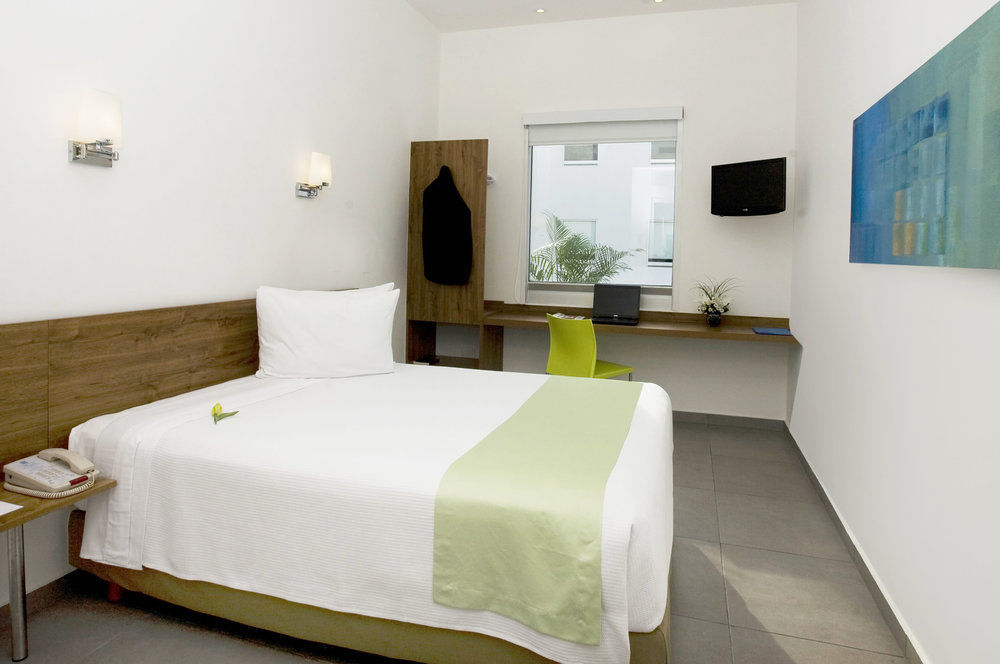 One Playa Del Carmen Hotel Buitenkant foto